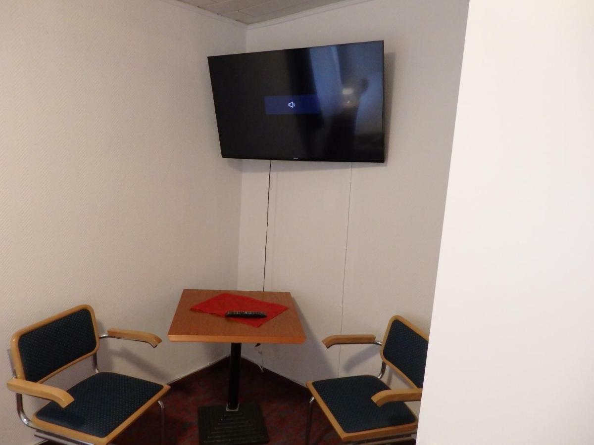 Zur Saale Hotell Weißenfels Exteriör bild