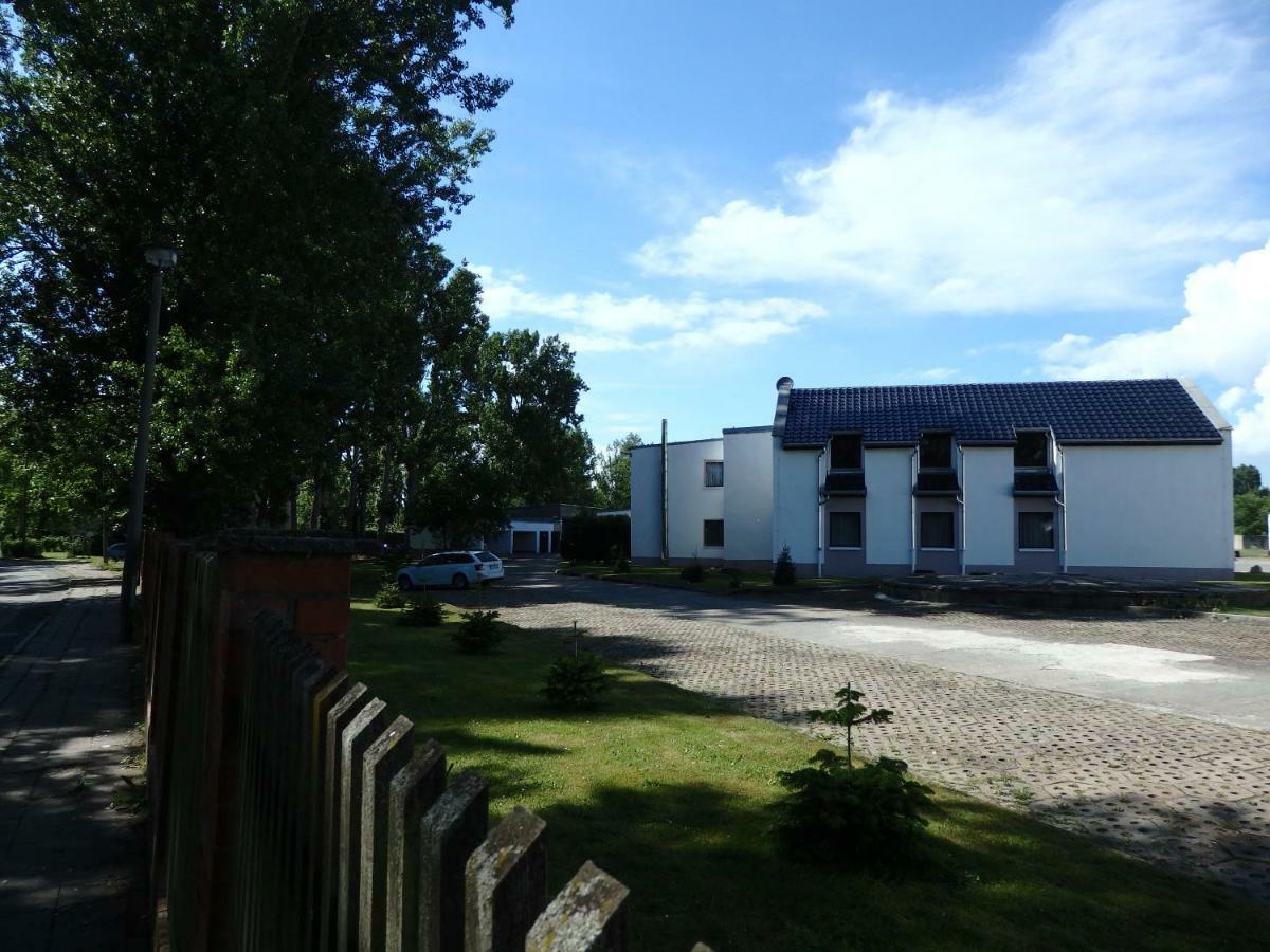 Zur Saale Hotell Weißenfels Exteriör bild