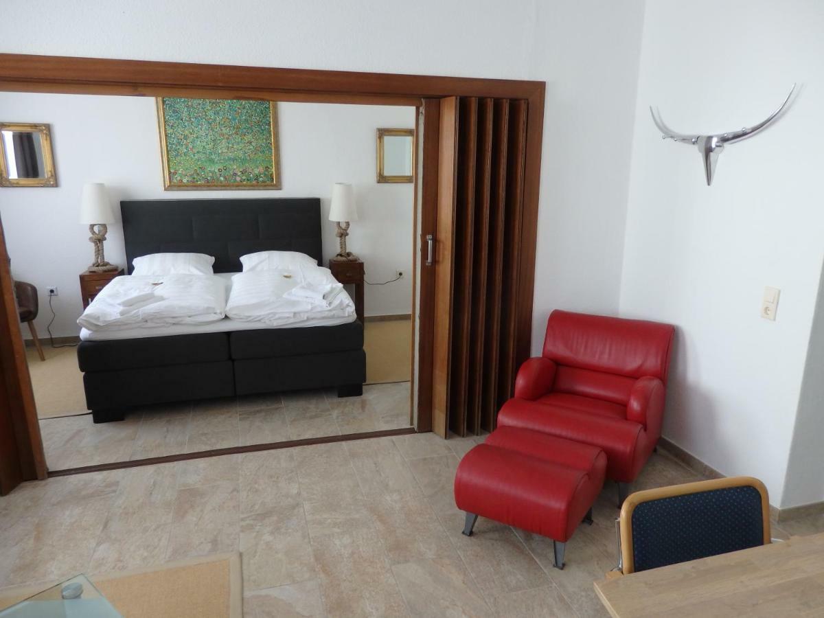 Zur Saale Hotell Weißenfels Exteriör bild